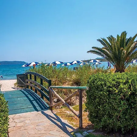 Hotel Baia Di Conte
