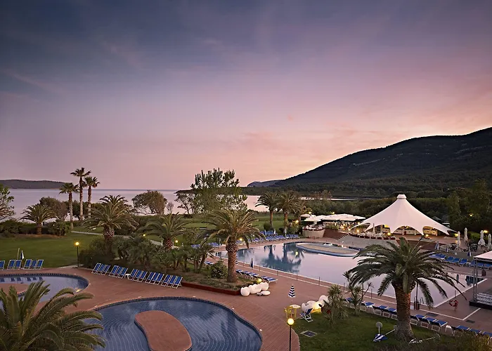 Szálloda Baia Di Conte 4*